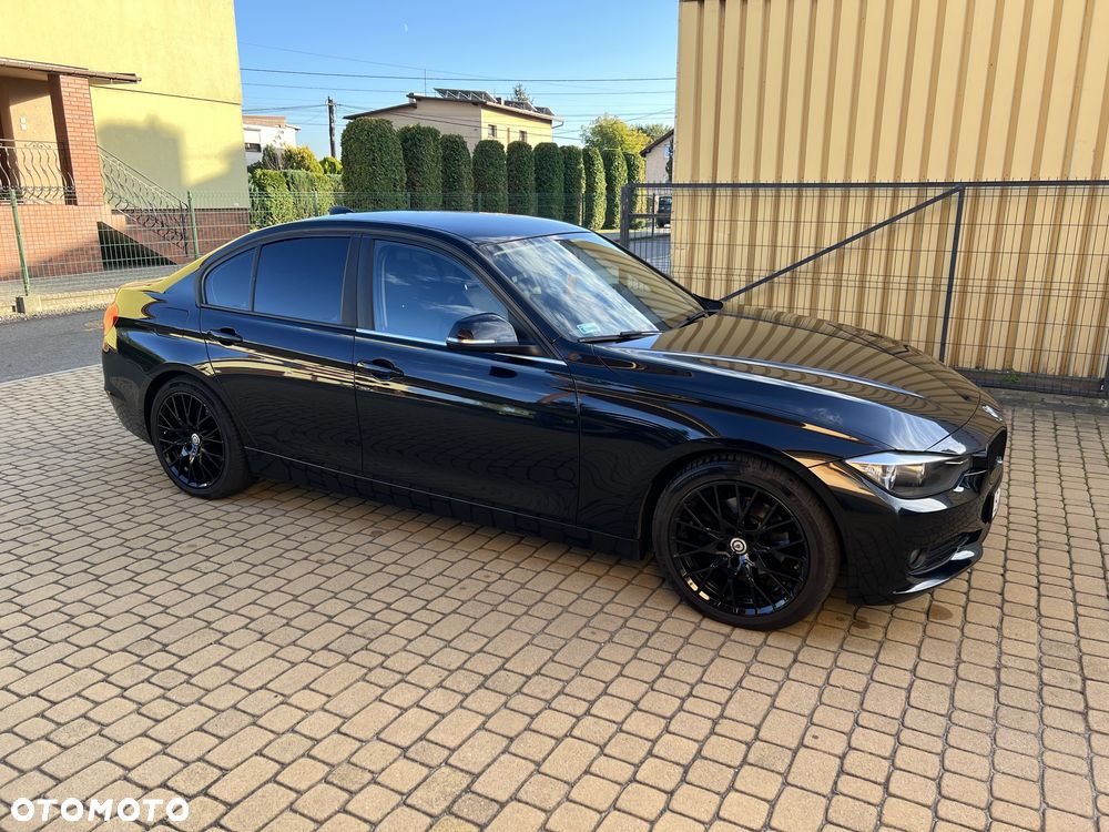 BMW Seria 3 - 1