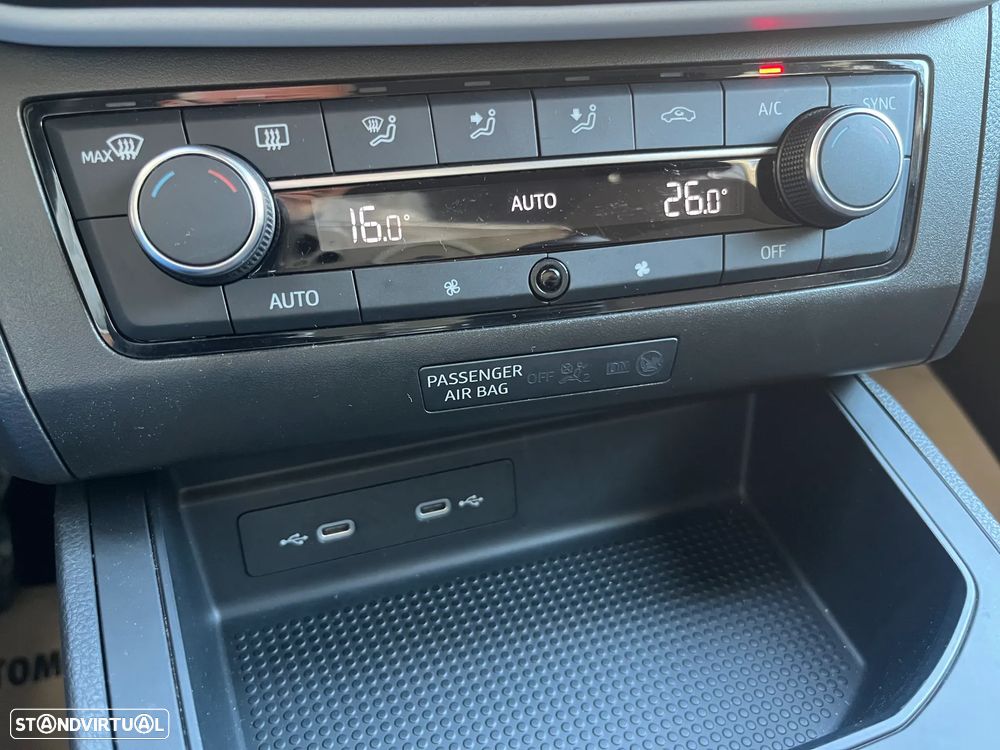 SEAT Ibiza 1.0 TSI Style DSG - 26