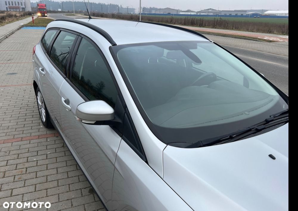 Ford Focus 1.5 TDCi Trend - 24