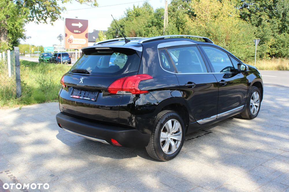 Peugeot 2008 1.2 VTi Allure - 5