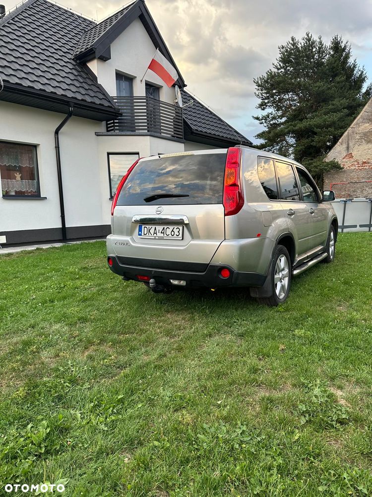 Nissan X-Trail 2.0 dCi 4x4 DPF SE - 7