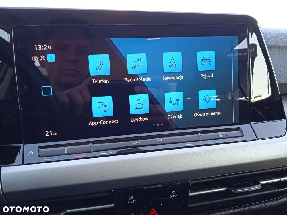 Volkswagen Golf 2.0 TDI Life - 24