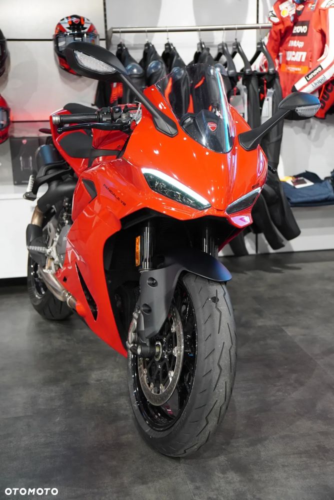 Ducati Panigale V2 - 5