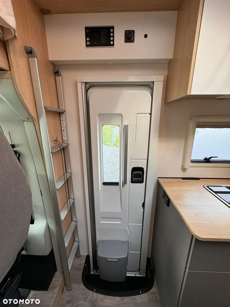 LMC Tourer A690 - 15