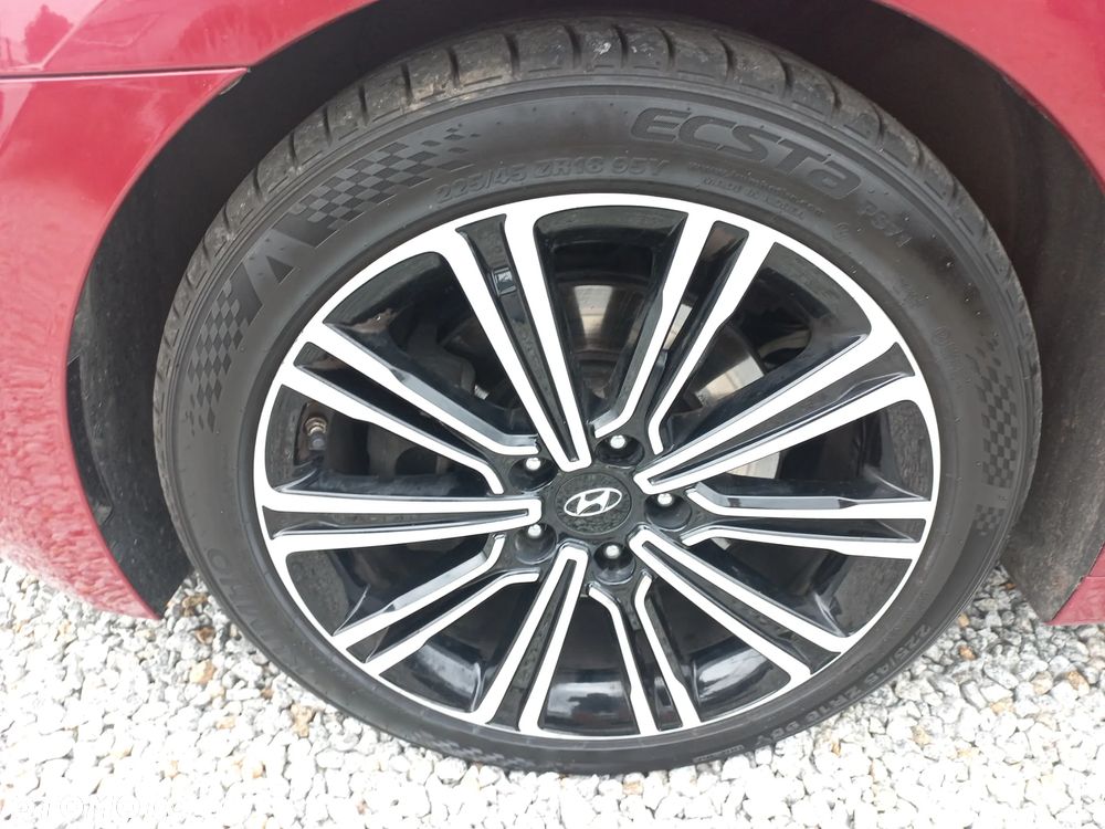 Hyundai i40 1.7 CRDi BlueDrive Premium DCT - 27