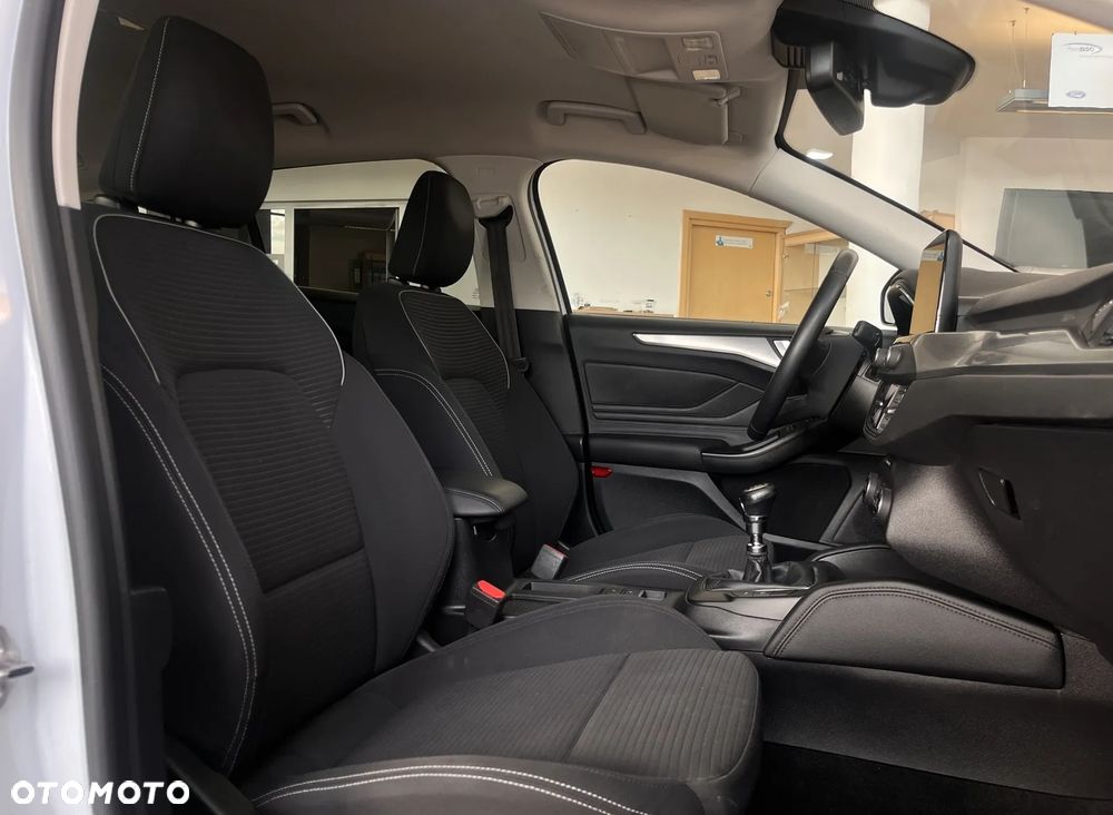 Ford Focus 1.0 EcoBoost Start-Stopp-System TITANIUM DESIGN - 21