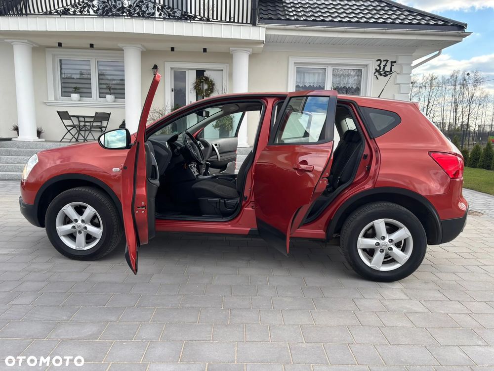 Nissan Qashqai 1.6 visia - 25