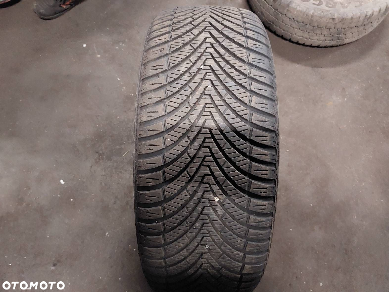 OPONA CAŁOROCZNA 1 SZT 225/50R18 2022R KUMHO SOLUS 4S HA32 - 7