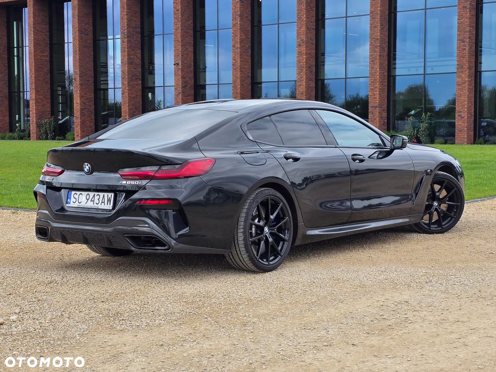 BMW Seria 8 M850i xDrive - 12