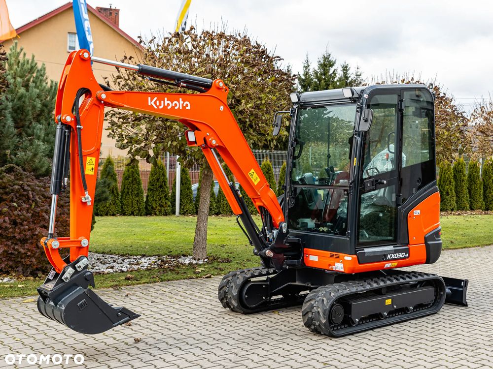 Kubota KX030-4 GL - 28