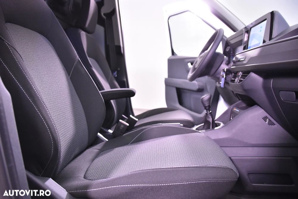 Ford Transit Courier Van - 10