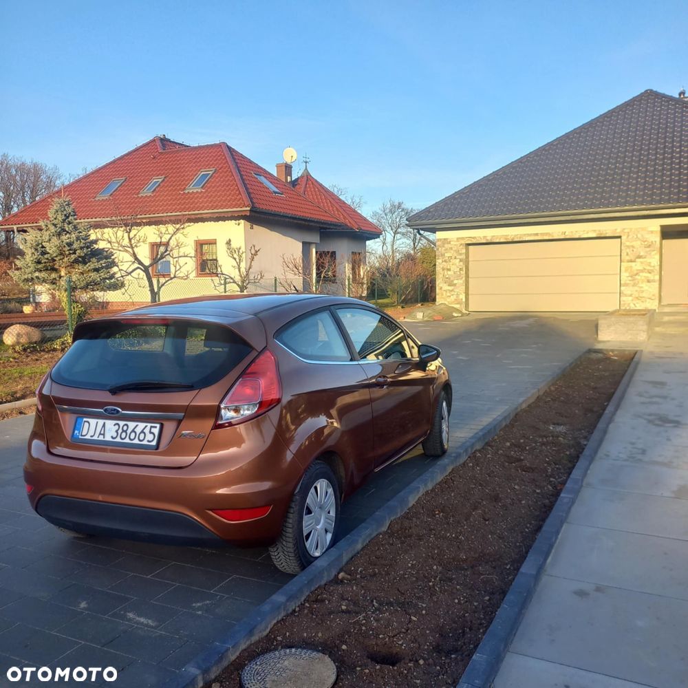 Ford Fiesta 1.25 Titanium EU5 - 3