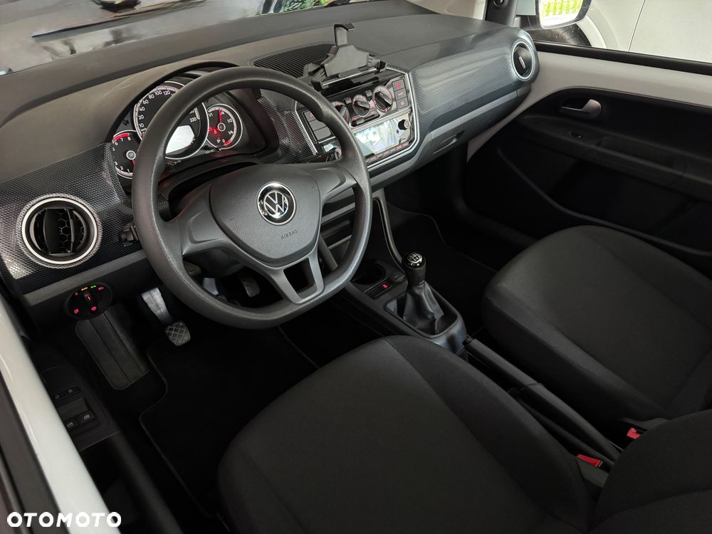 Volkswagen up! 1.0 White Style - 5