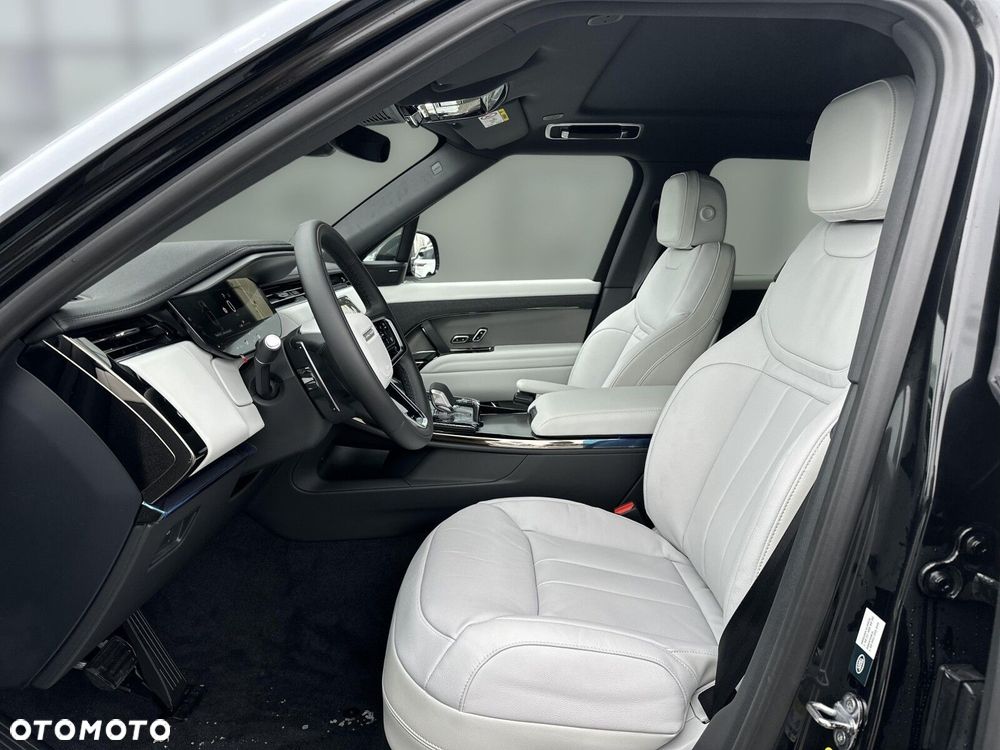 Land Rover Range Rover Sport - 11