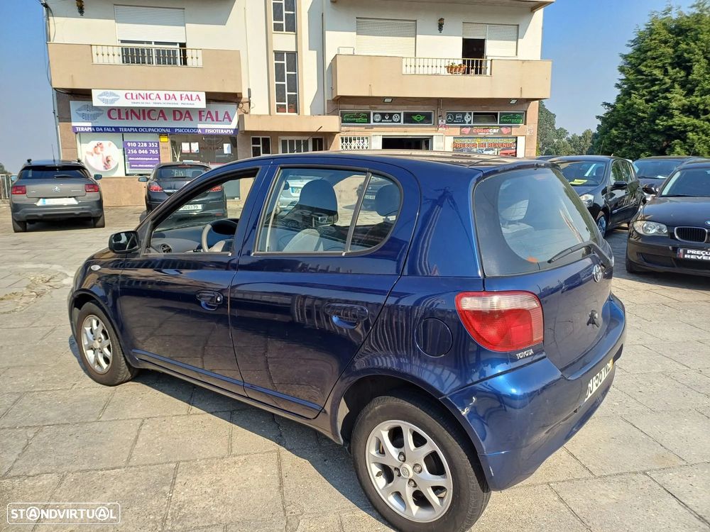 Toyota Yaris 1.3 Sol AC Aut. - 2