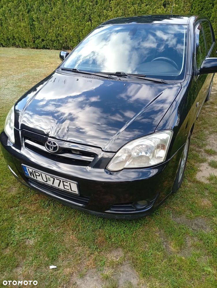 Toyota Corolla 2.0 D-4D Luna - 1