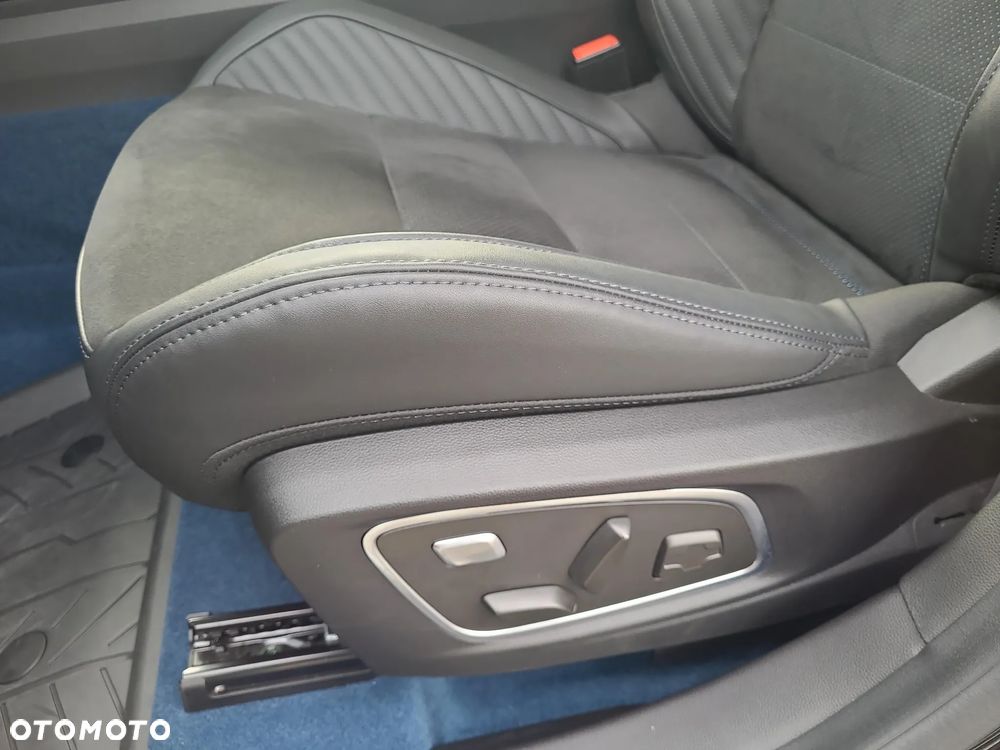 Renault Rafale 1.2 E-Tech PHEV 4x4 300 atelier Alpine MMT - 12