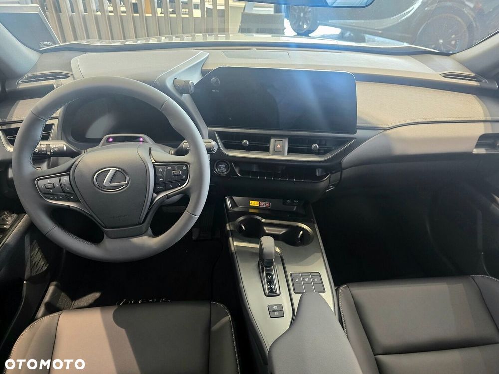 Lexus UX - 6