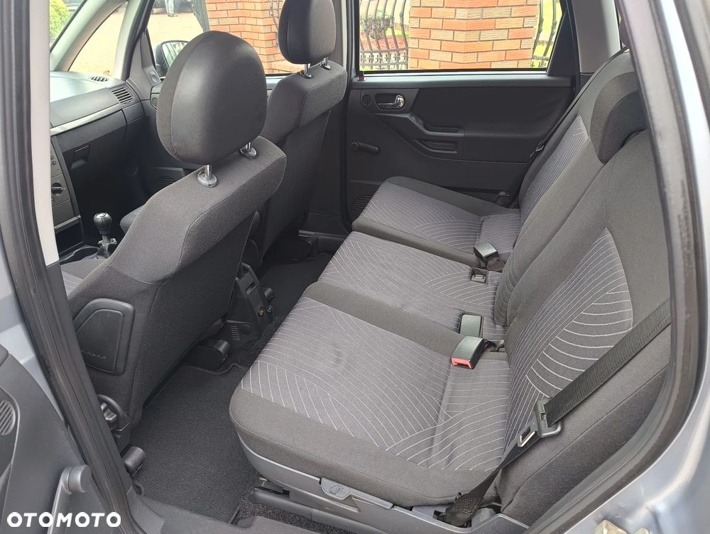 Opel Meriva 1.6 16V - 12