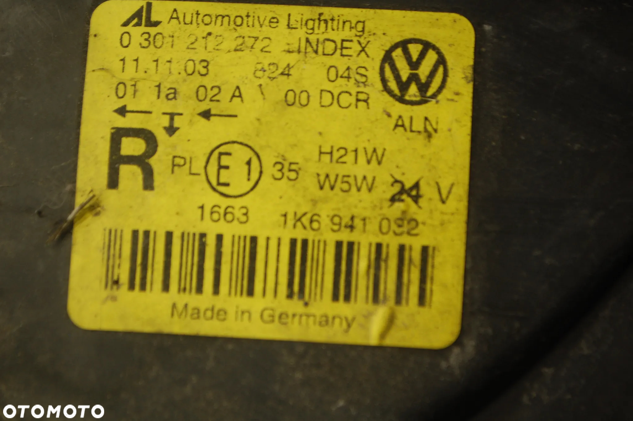 LAMPA PRAWY LEWY PRZÓD PRZEDNIA BI-XENON KOMPLETNA VW GOLF V 1K6941032 1K6941031 - 5