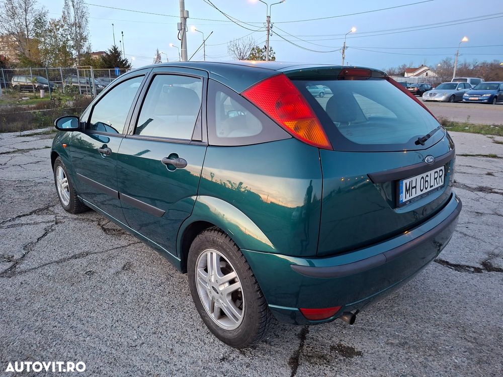 Ford Focus - 6