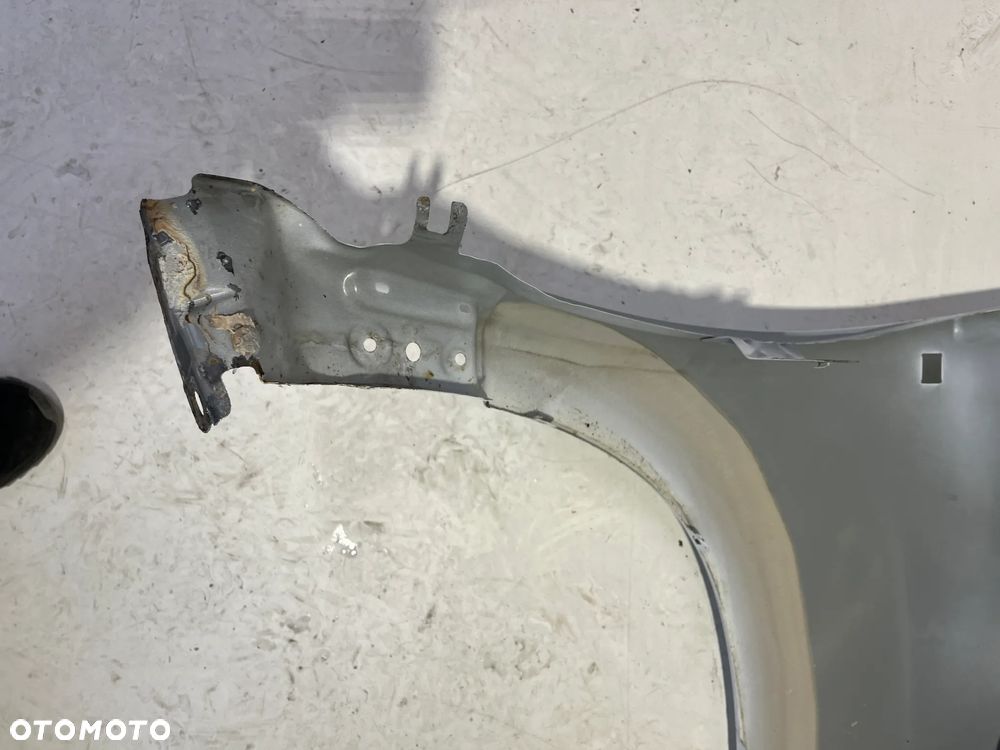 Dacia Duster I 1 Błotnik Lewy Przedni  Oryginał - 7