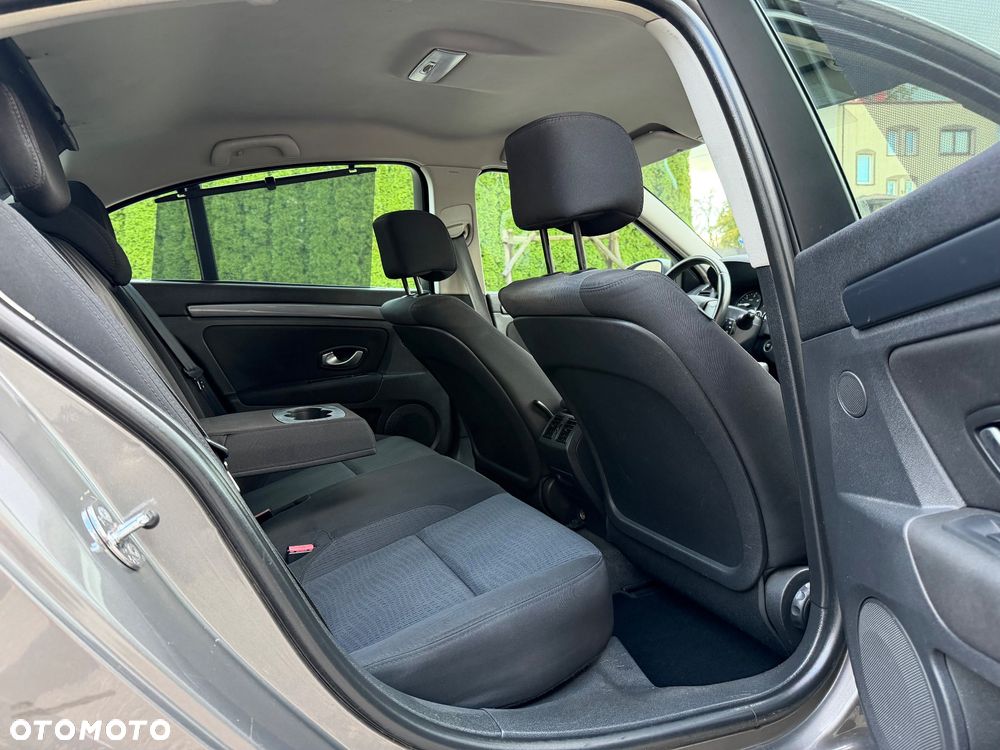 Renault Laguna 2.0 DCi Dynamique - 14