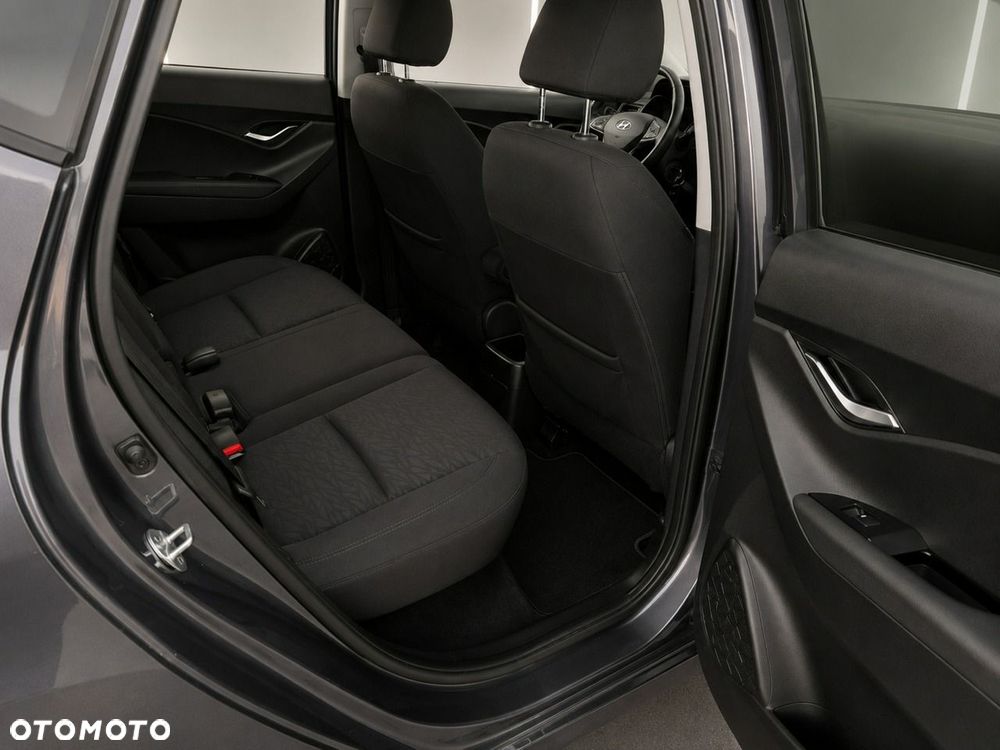 Hyundai ix20 - 11