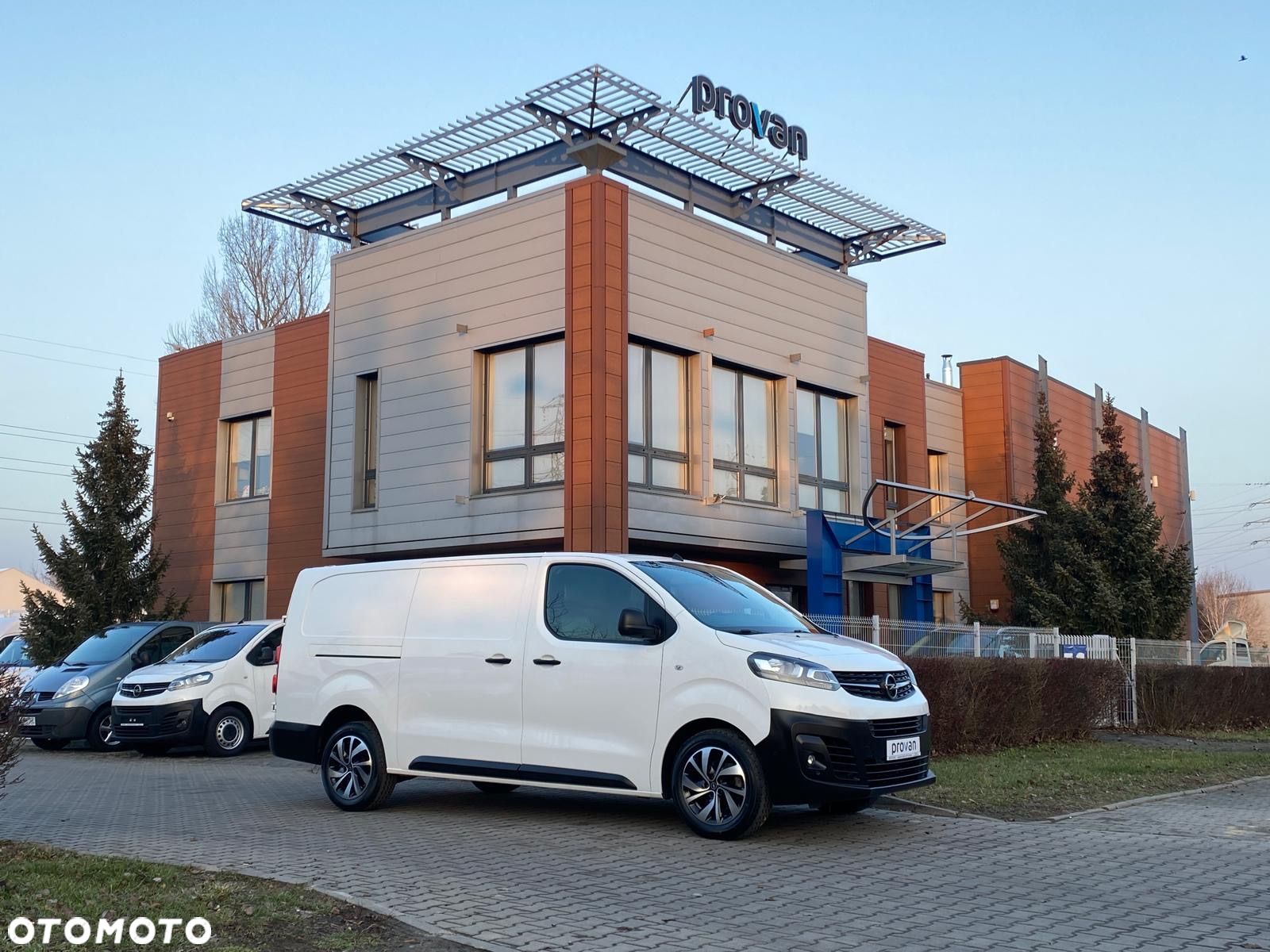 Opel VIVARO 2,0 CDTI 150KM L3 MAXI NAWIGACJA BEZWYPADKOWY - 1