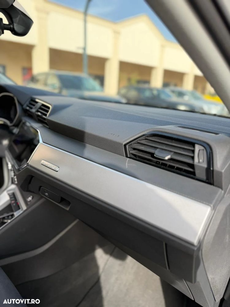 Audi Q3 2.0 35 TDI S tronic quattro Advanced - 6