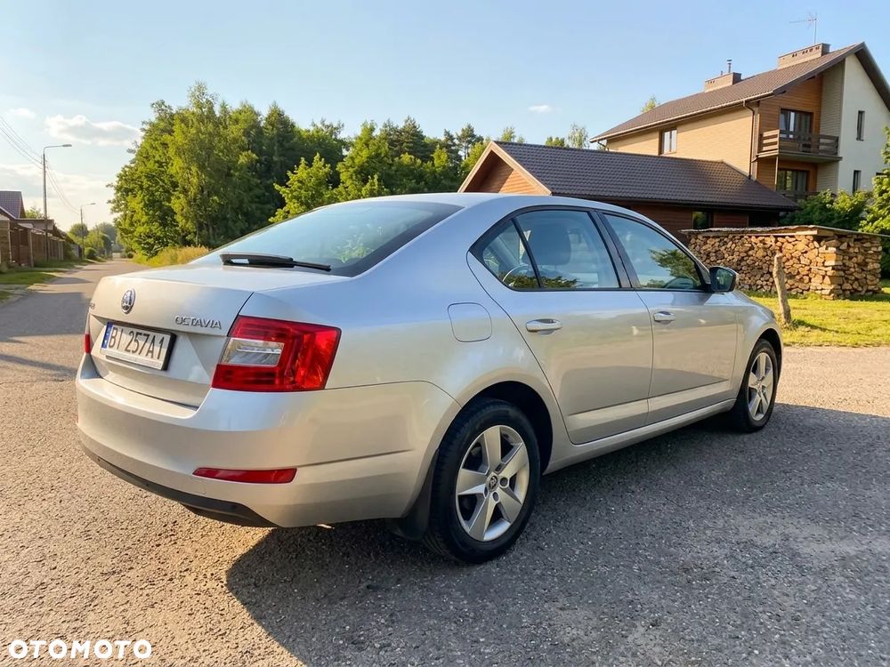 Skoda Octavia 2.0 TDI Ambition - 4