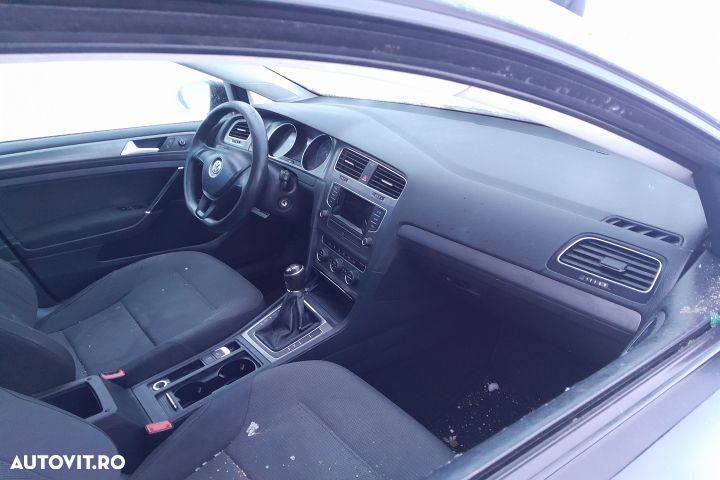 Compresor AC 5Q0820803 5Q0820803 Volkswagen VW Golf 7 [2012 - 2017] V - 9