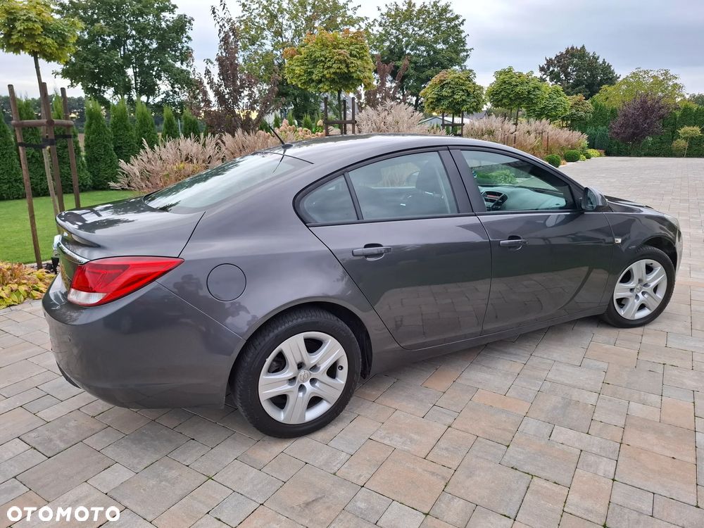 Opel Insignia 1.6 Design Edition - 22