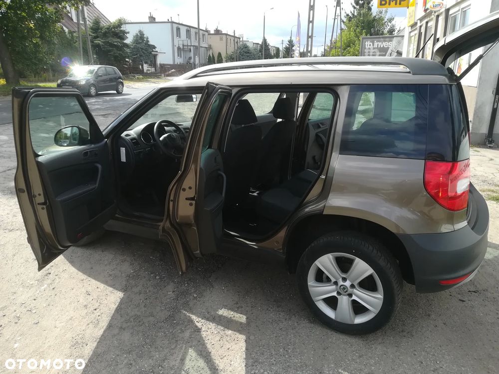Skoda Yeti 1.2 TSI FAMILY - 8