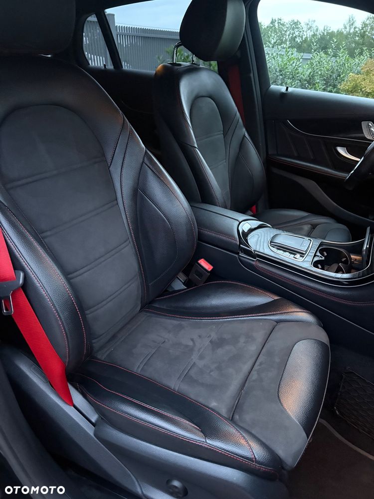 Mercedes-Benz GLC AMG 43 4Matic 9G-TRONIC - 12