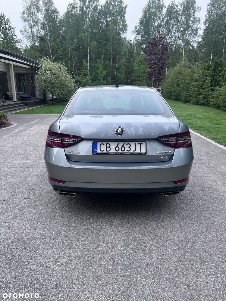 Skoda Superb 2.0 TSI 4x4 Active DSG - 4