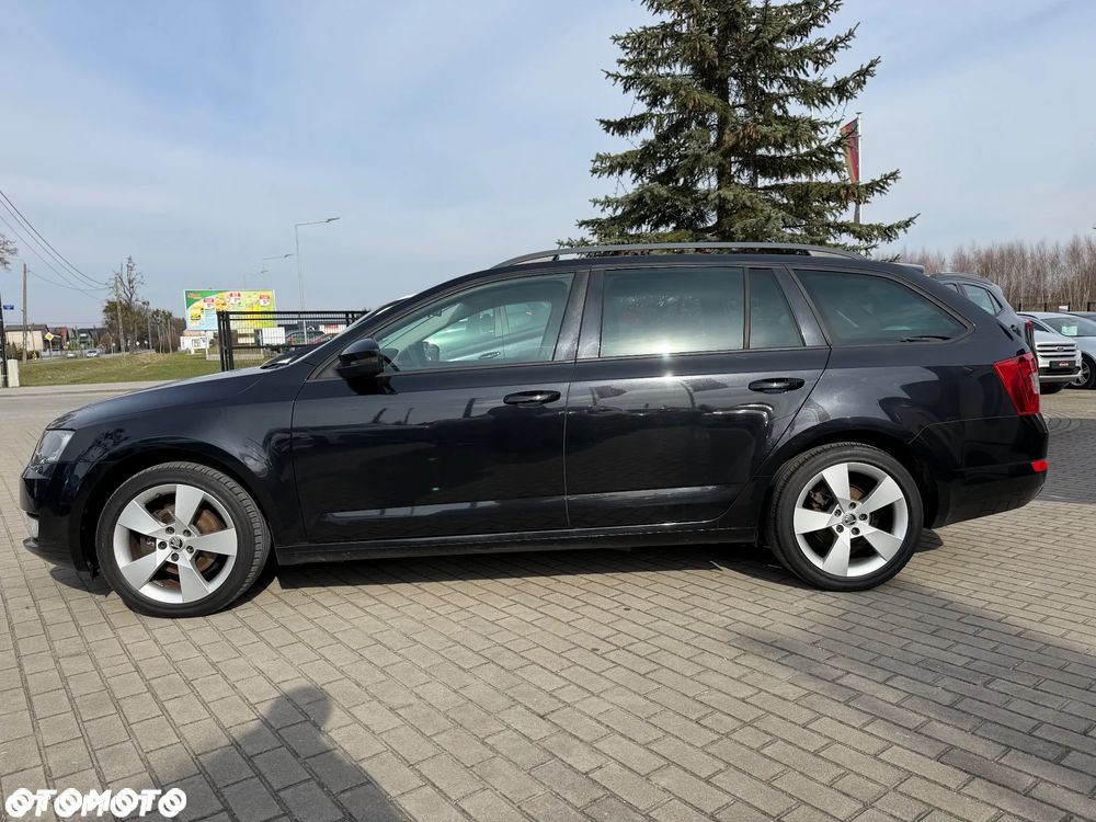 Skoda Octavia 2.0 TDI DSG Ambition - 3