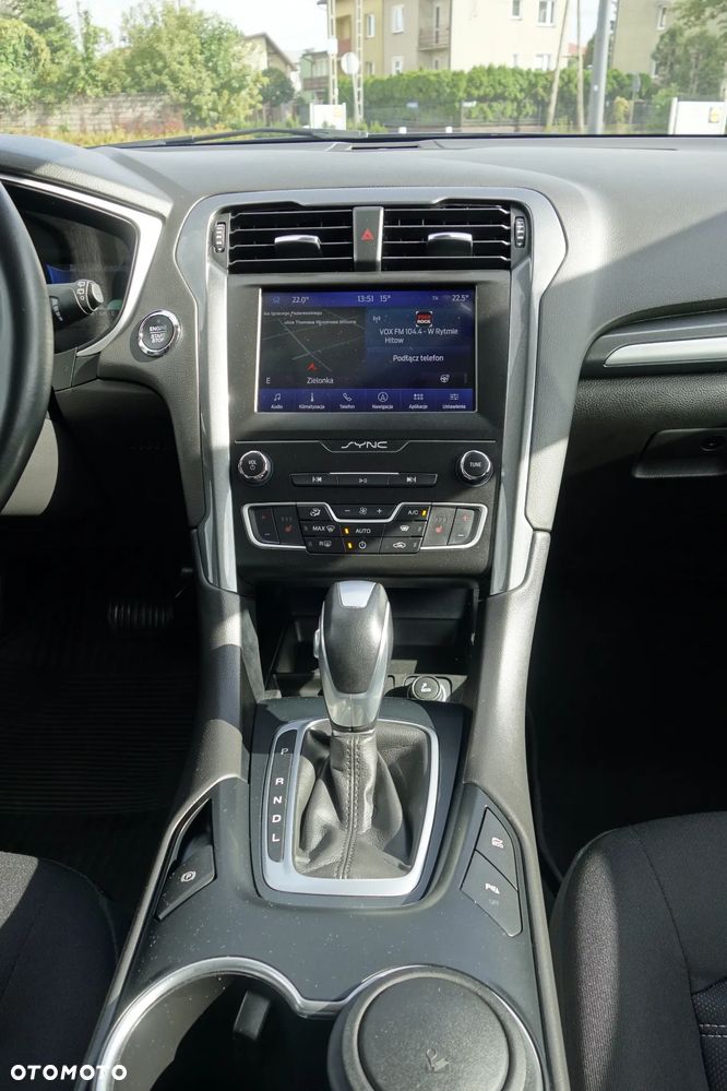 Ford Mondeo 2.0 Hybrid Executive - 13