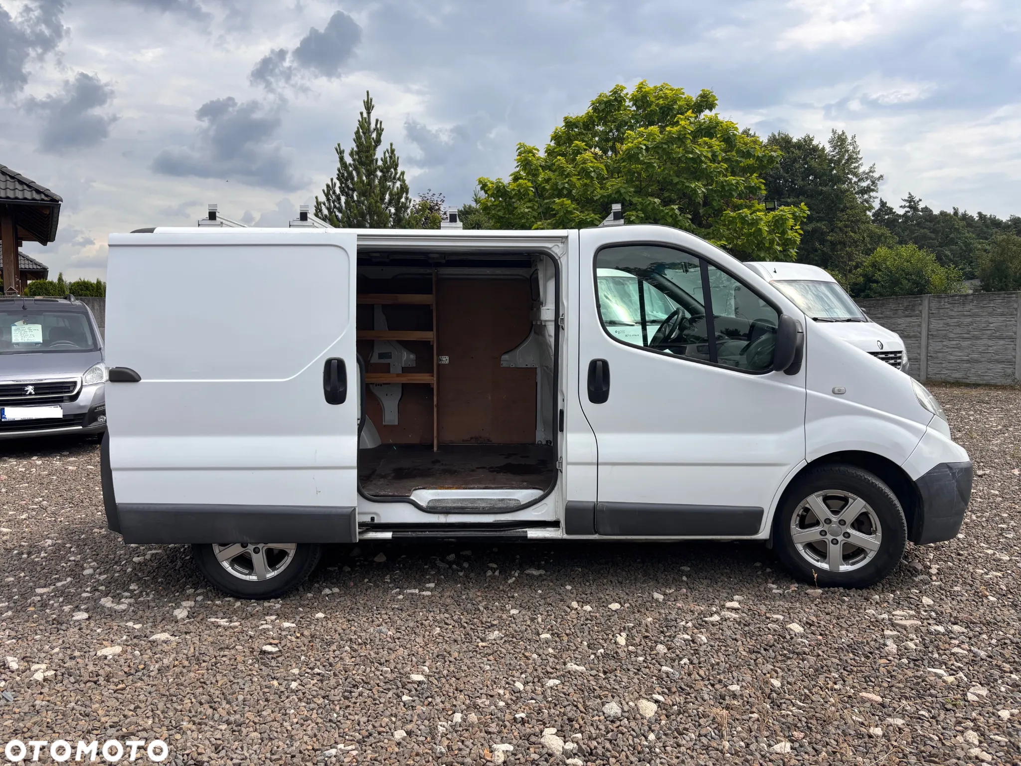 Nissan PRIMASTAR - 2