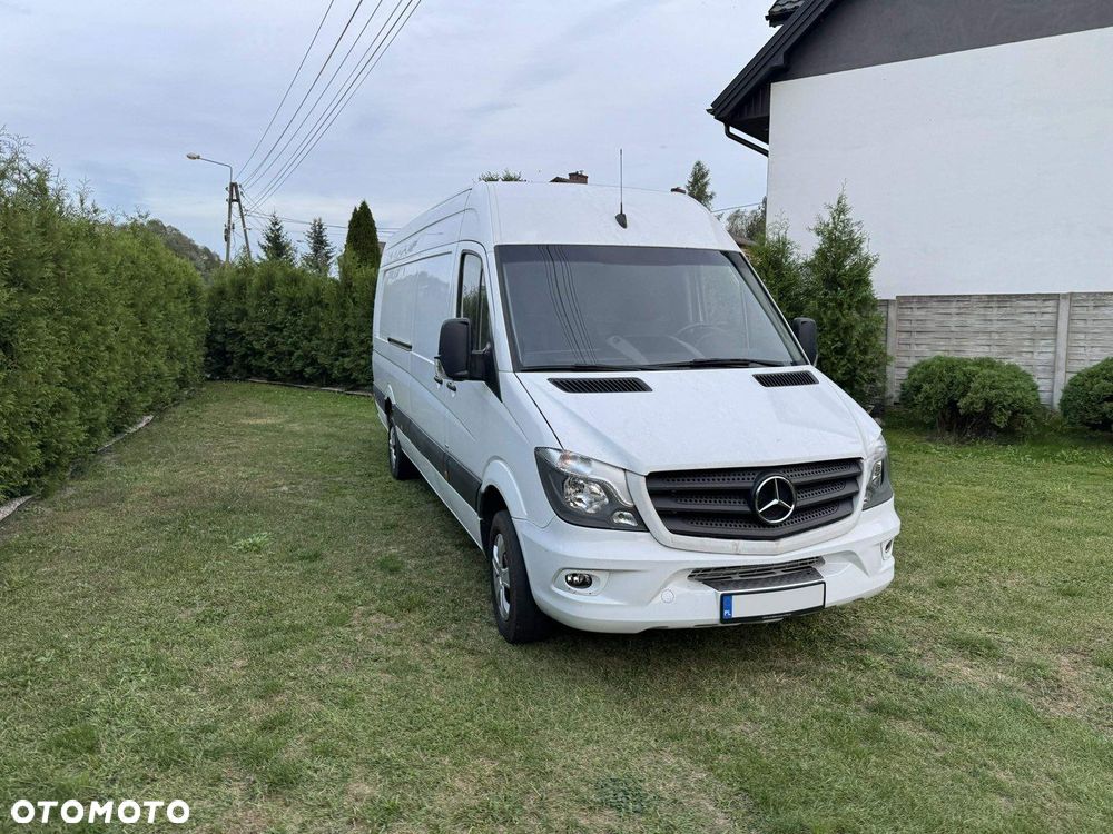 Mercedes-Benz Sprinter - 9