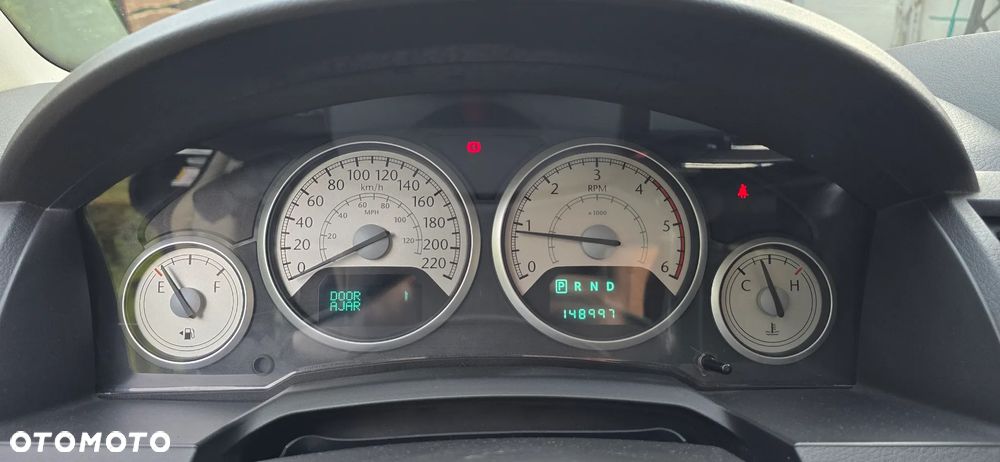 Chrysler Grand Voyager 2.8 CRD Automatik Limited - 32