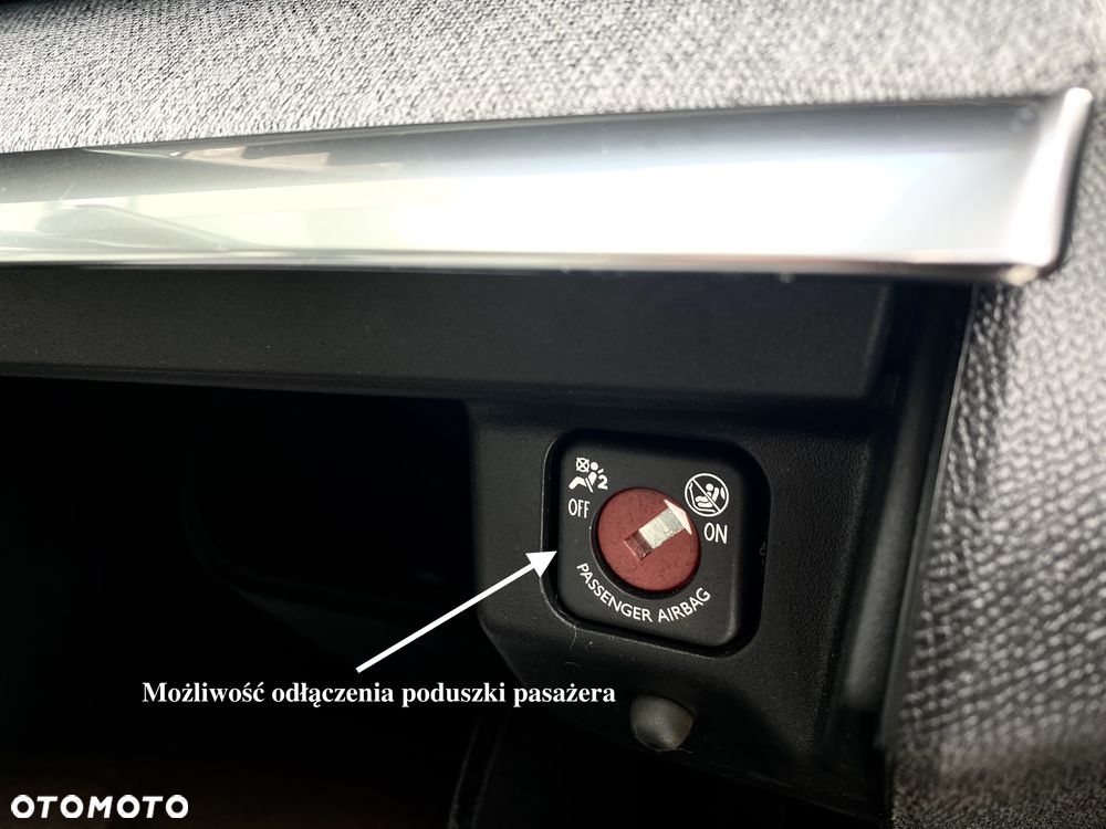 Peugeot 3008 1.5 BlueHDi Allure S&S EAT8 - 29