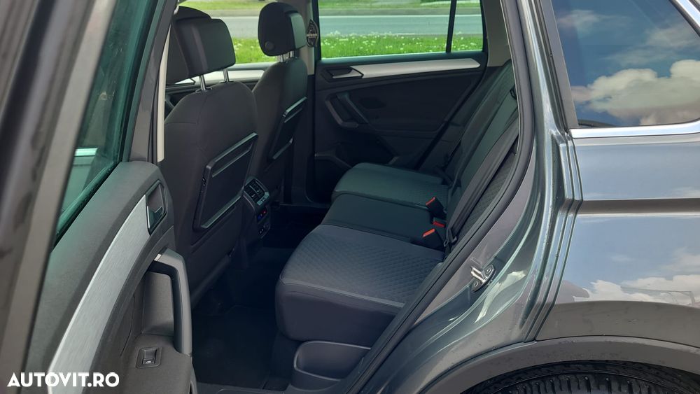 Volkswagen Tiguan - 8