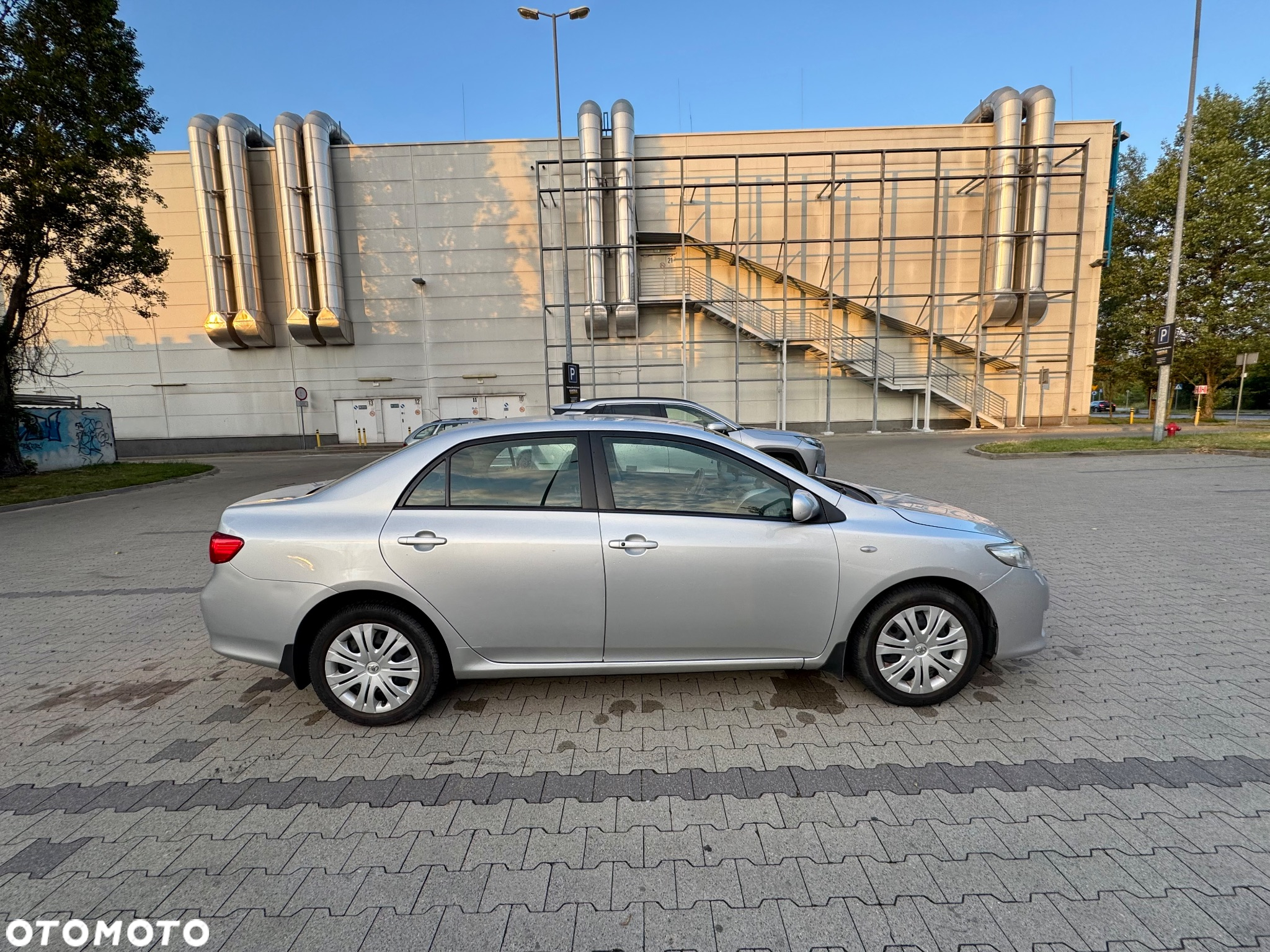 Toyota Corolla 1.6 VVT-i Sol MM - 8
