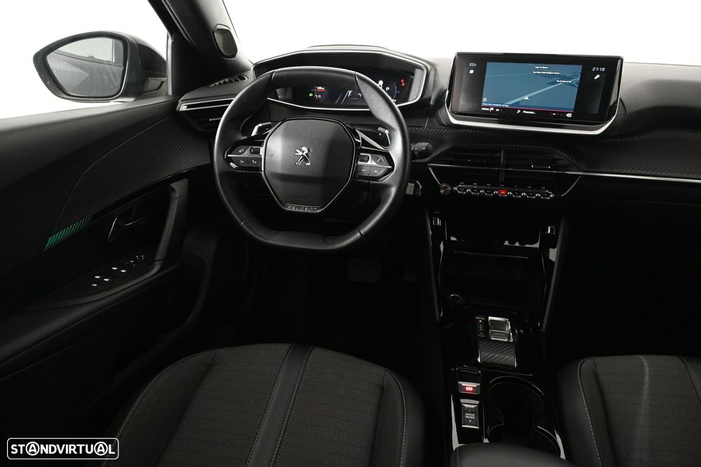 Peugeot 2008 1.2 PureTech Allure Pack EAT8 - 16
