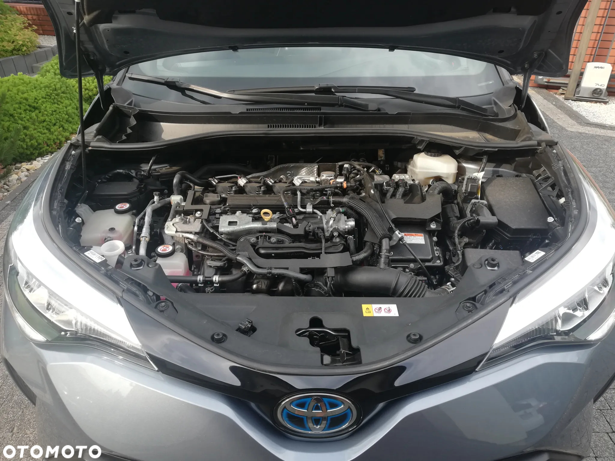 Toyota C-HR - 16