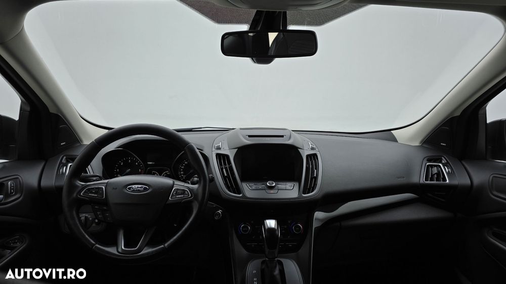Ford Kuga - 14