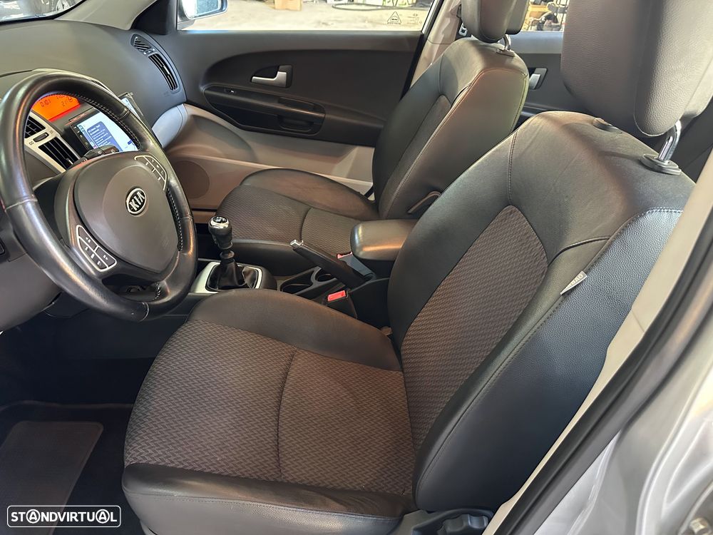 Kia Ceed 1.6 CRDi EX - 11