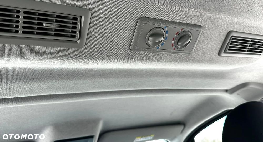 Renault Trafic 2.0 dCi EDC - 15