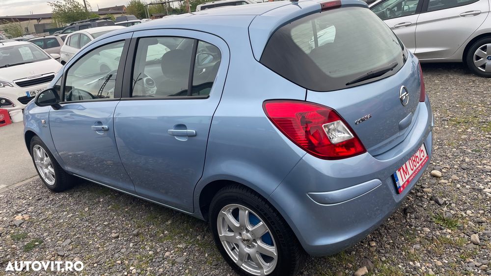 Opel Corsa 1.4 16V Active - 4